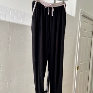 Donna Karan sleepwear lounge wear/joggers - black w/ white stripes - Size medium
